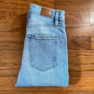 BDG Girlfriend High-Rise Cropped Jeans